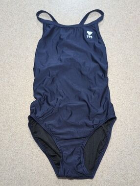 TYR Navy Durafast Diamond Fit Solid One Piece Size 32